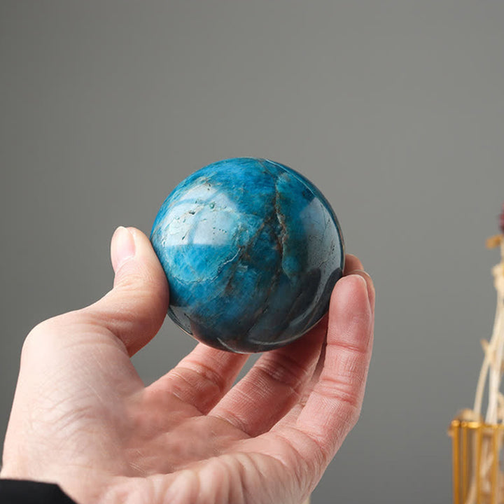 Sfera di cristallo di forza di apatite blu - image 3