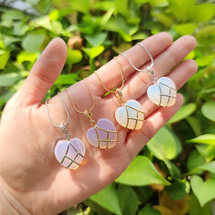 Collana con pietre preziose di cristallo naturale a forma di cuore Olivenorma
