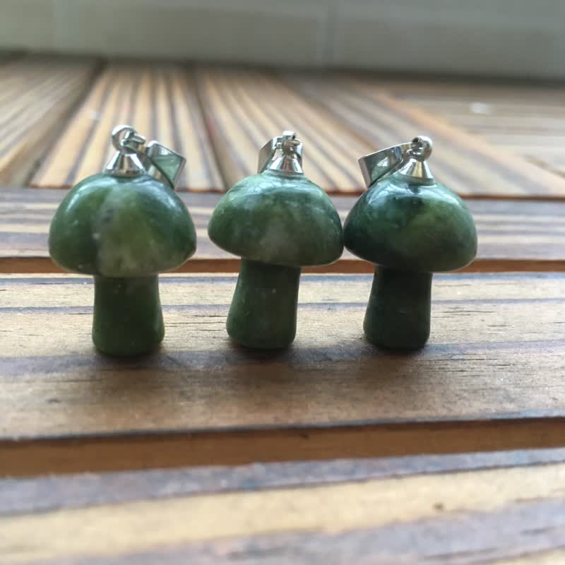 Collana di guarigione con design a fungo per l'intonazione spirituale Olivenorma 