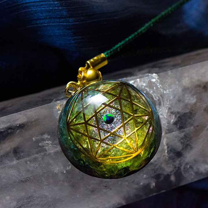 Collana di purificazione in Moroxite Olivenorma con Peridoto