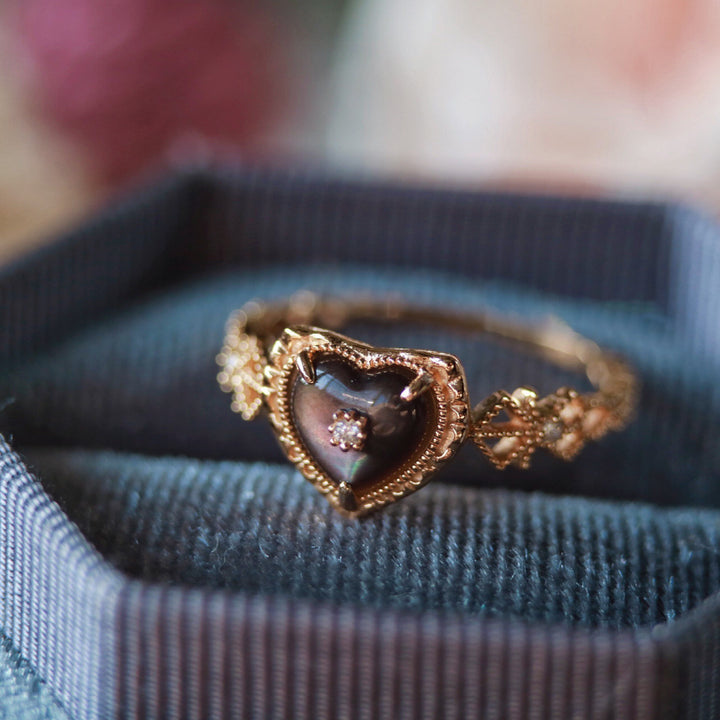 Anello Olivenorma in argento sterling placcato oro con labradorite a forma di cuore