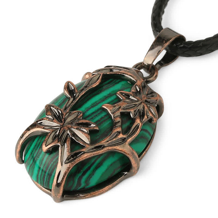 Collana con fiore in ottone e ametista Olivenorma avvolto in cristallo
