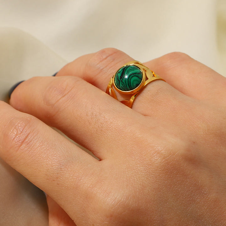 Olivenorma Anello aperto in malachite naturale verde oro