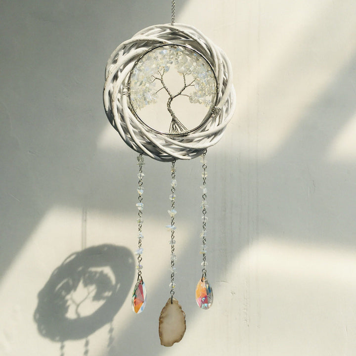 Decorazione da parete con ghirlanda dell'albero della vita avvolta in opalite Olivenorma